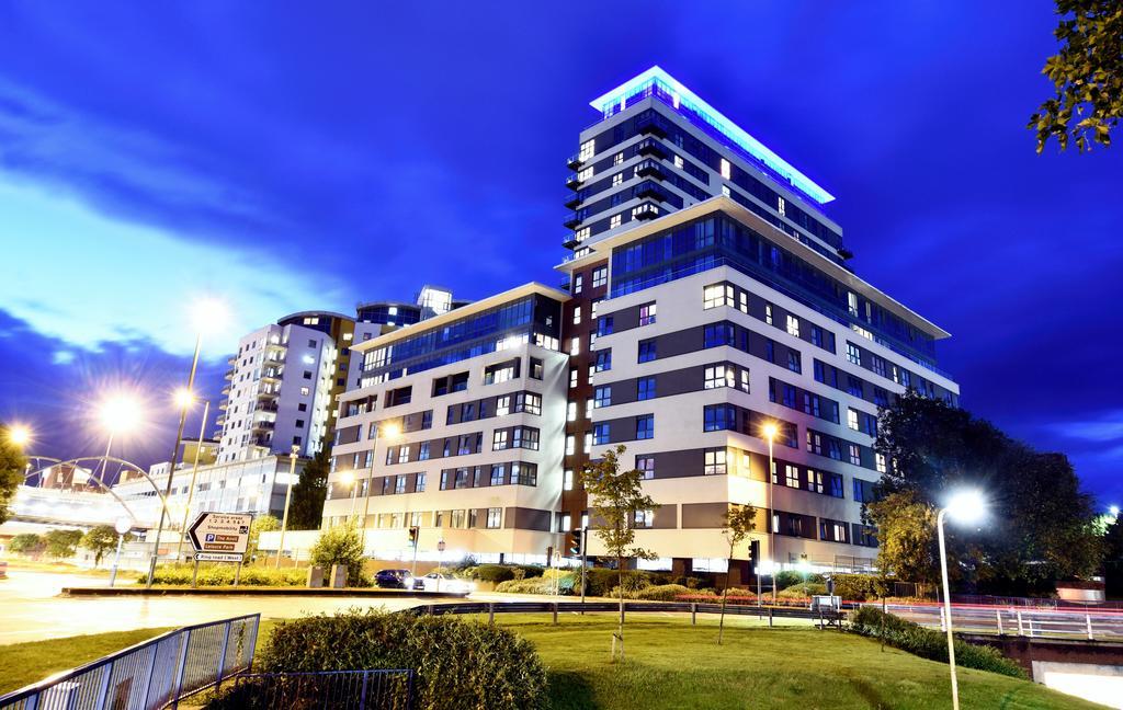 Linx Apartments Skyline Plaza Basingstoke Eksteriør bilde