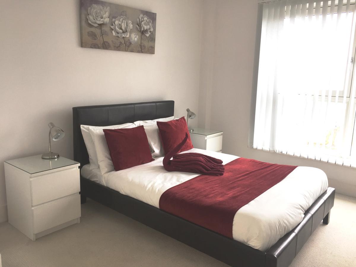 Linx Apartments Skyline Plaza Basingstoke Eksteriør bilde