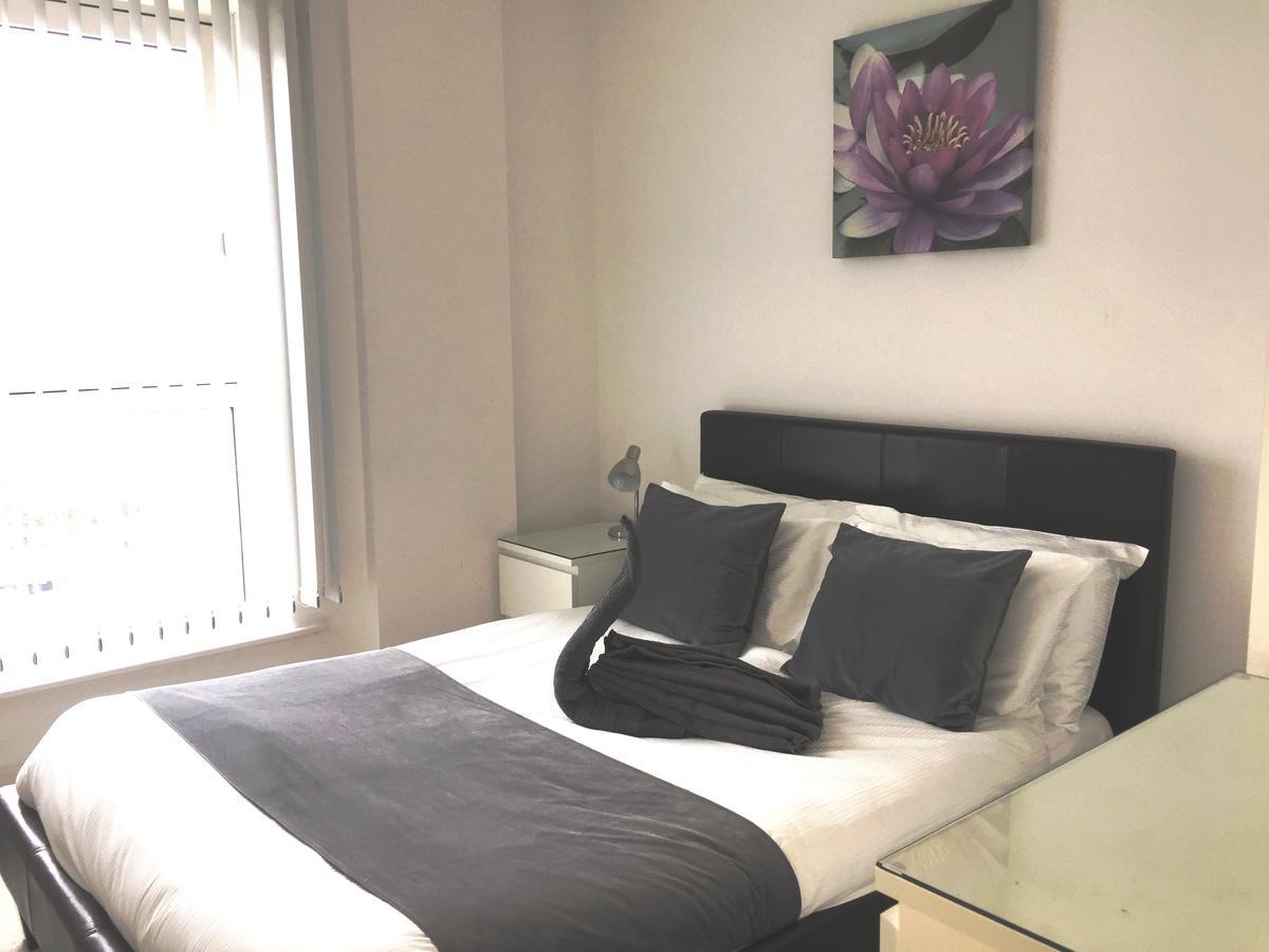 Linx Apartments Skyline Plaza Basingstoke Eksteriør bilde